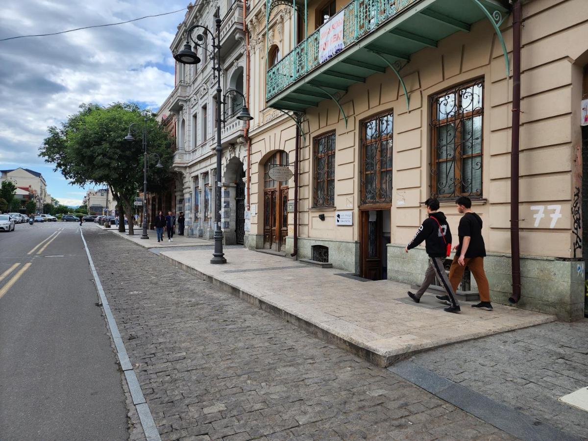 Gala Hostel Tiflis Exterior foto
